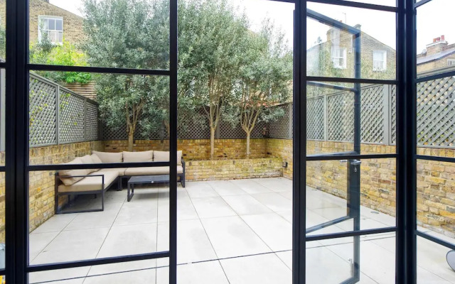 Elegant 4 Bedroom London Home W/garden - Clapham