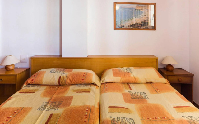 Apartamentos Arlanza - Adults Only