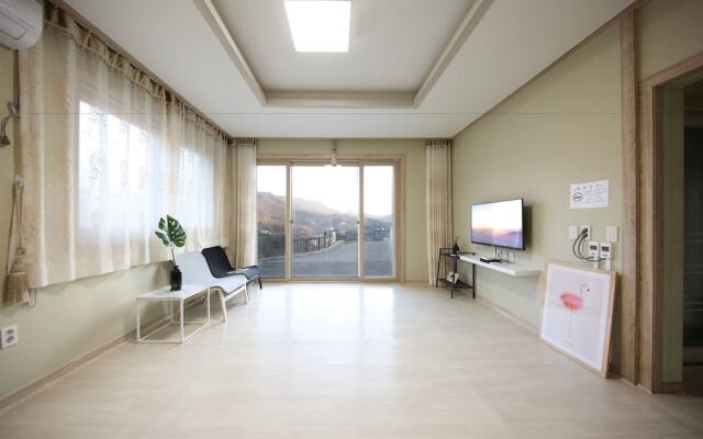 Mori House