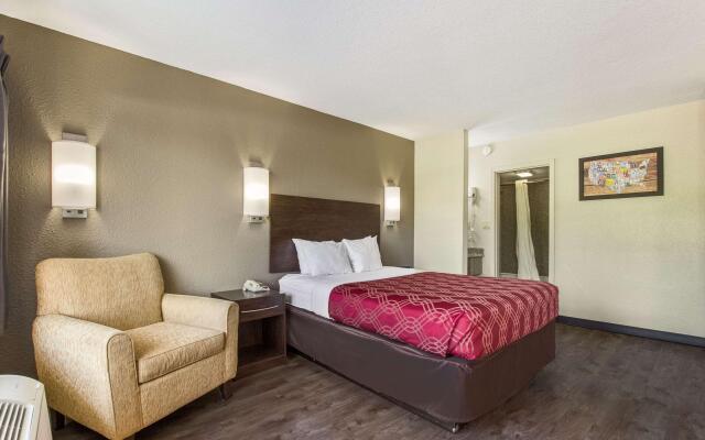 Econo Lodge Fort Knox