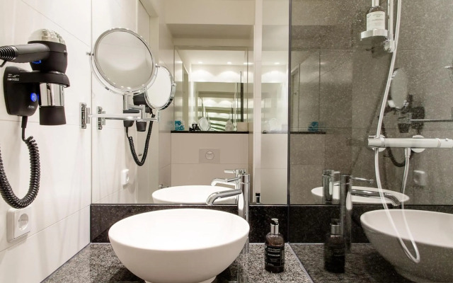 Motel One Munich - Olympia Gate