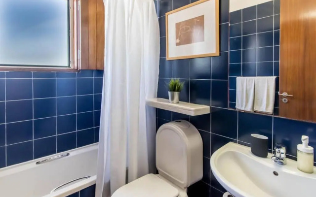 Beachside Paradise 5 Bdr 6 Baths Sleeps 9plus ppl