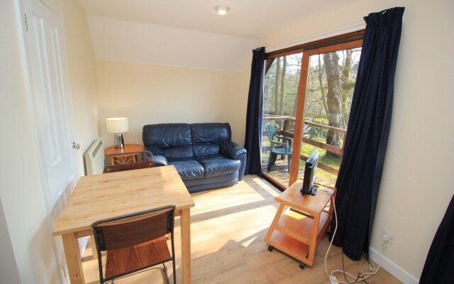 Burnbank Lodges