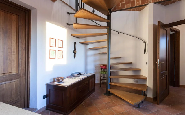 The Grape Pergola House