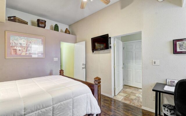 2BR Scottsdale Kierland Unit