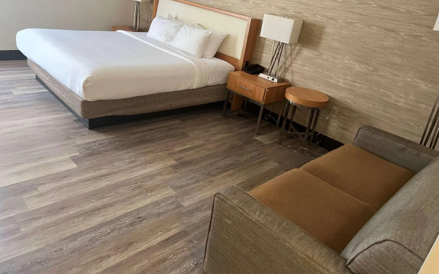 Sleep Inn & Suites