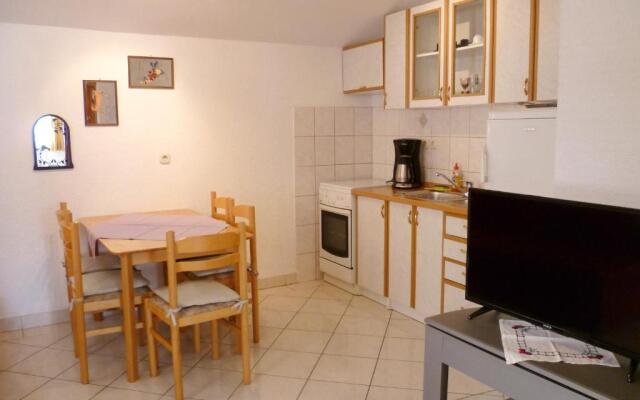 Apartments Sanda Tribunj