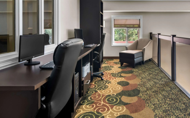 Best Western Plus Osoyoos Hotel & Suites