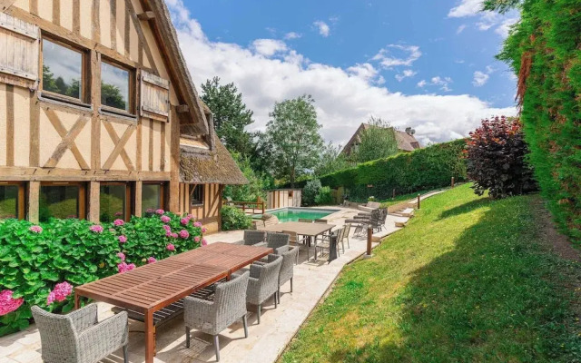 Haven of Peace With Heated Pool and Garden