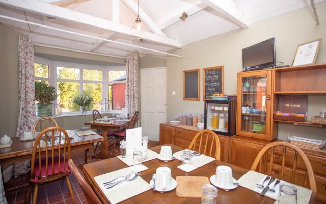 Forge House Yaxham Bed & Breakfast