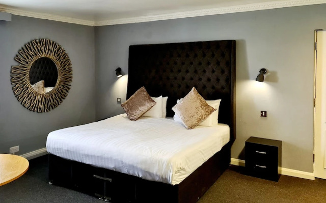 Mercure Birmingham North Barons Court Hotel
