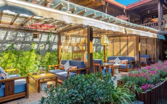 Lijiang Qupin Life Inn (East Gate Branch of Shuhe Ancient Town)