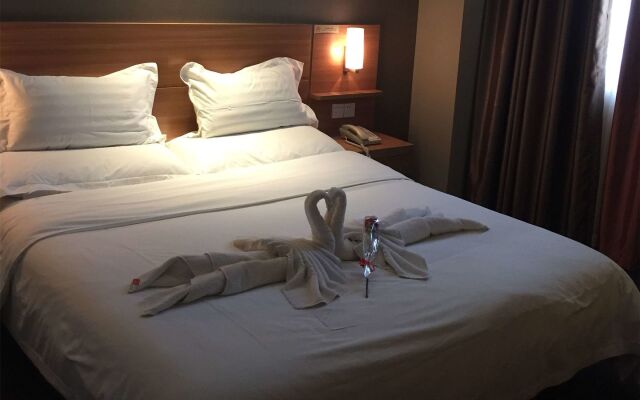 Ibis Changzhou Lihua Hotel
