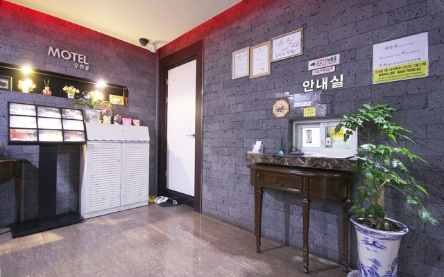 Andong Susan Palace Taehwa Branch