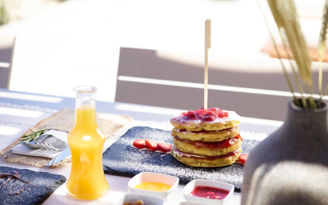 Melidonia Suites