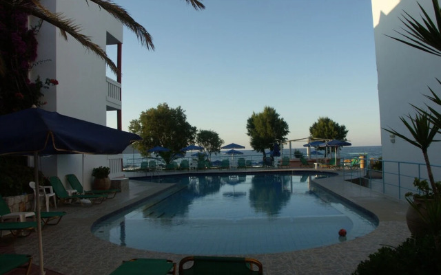 Eden Beach Hotel