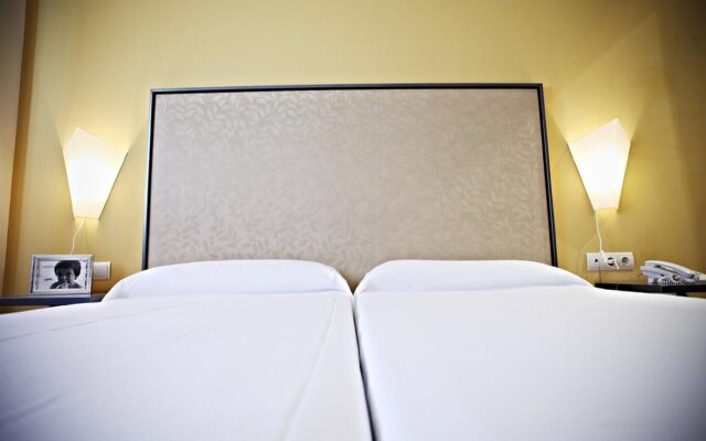 Apartamentos Vértice Sevilla Aljarafe
