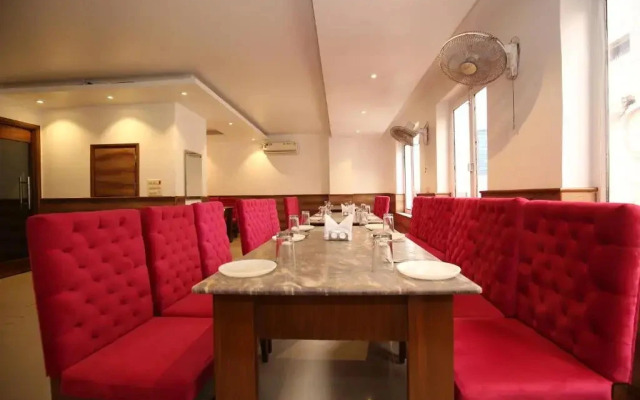 Hotel R V Regency By OYO Rooms