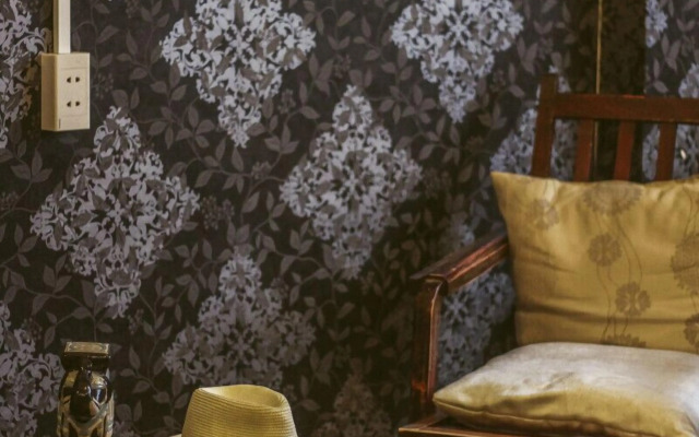 NHÀ SAIGON | Rustic Style & Spacious Room L1
