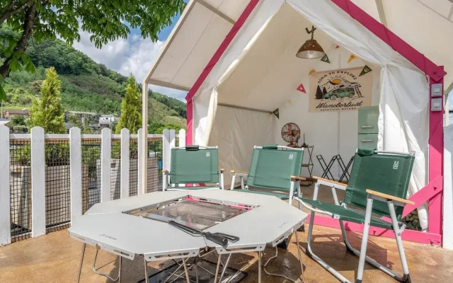 Gapyeong Dongban84 Glamping&pool Villa