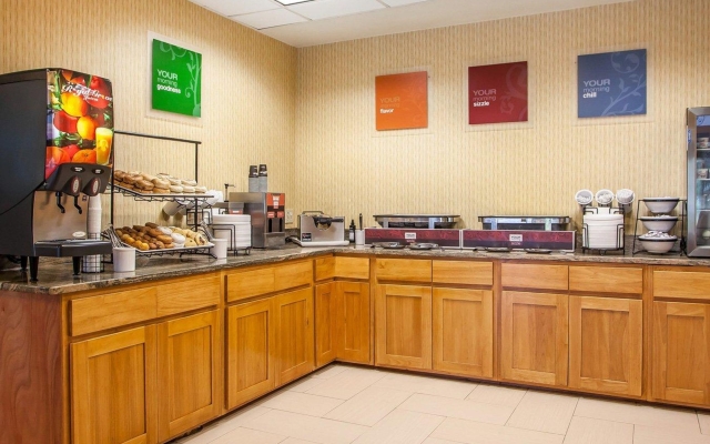 Comfort Inn Lehigh Valley West - Allentown