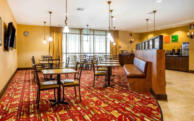 Comfort Suites Byron Warner Robins