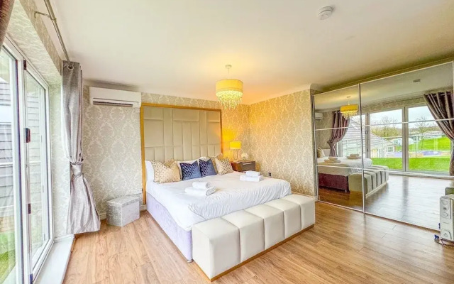 The Firs Luxury Home