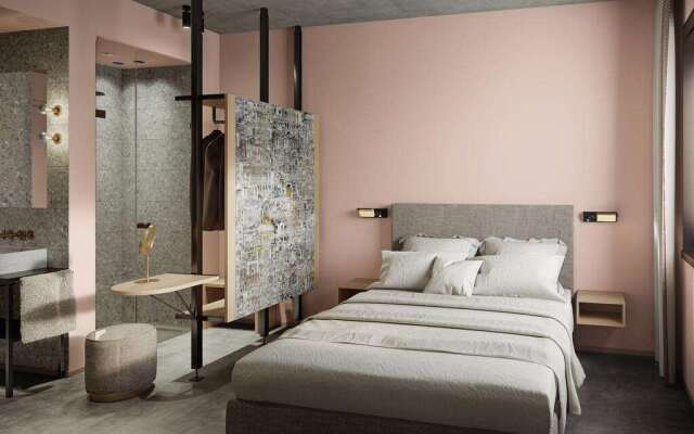MIANO Hotel & Bar