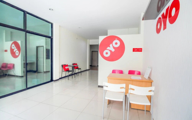 OYO 697 Asia Family Bangkok