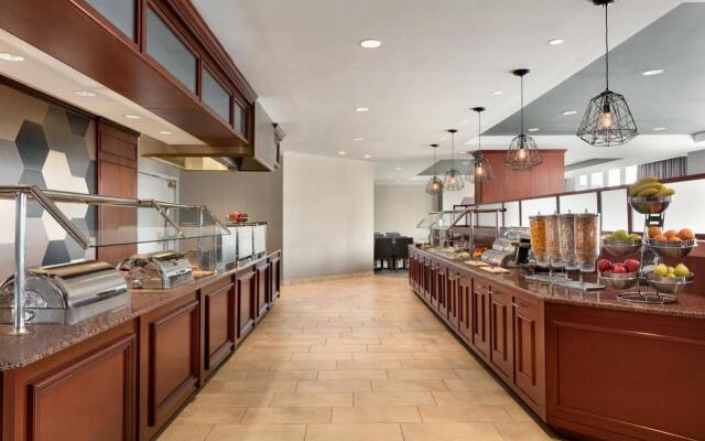 Courtyard by Marriott Tysons McLean