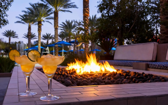 Club Wyndham Desert Blue