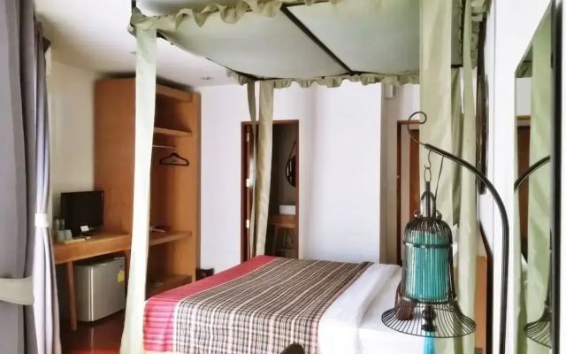 Nakorn de Sukhothai hip hotel