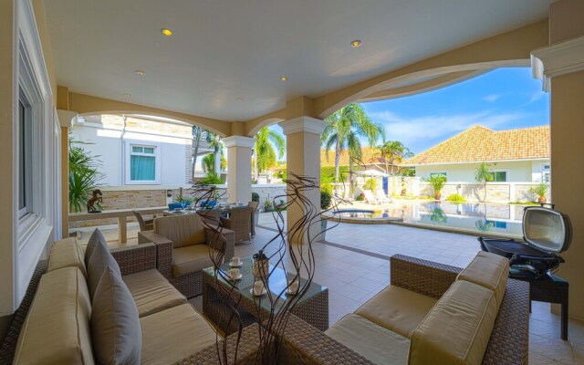 Luxurious 5-Bed Private Pool Villa - PV5