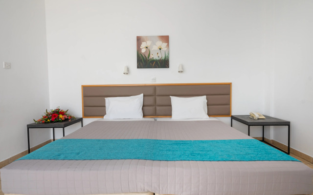 New Famagusta Hotel&Suites