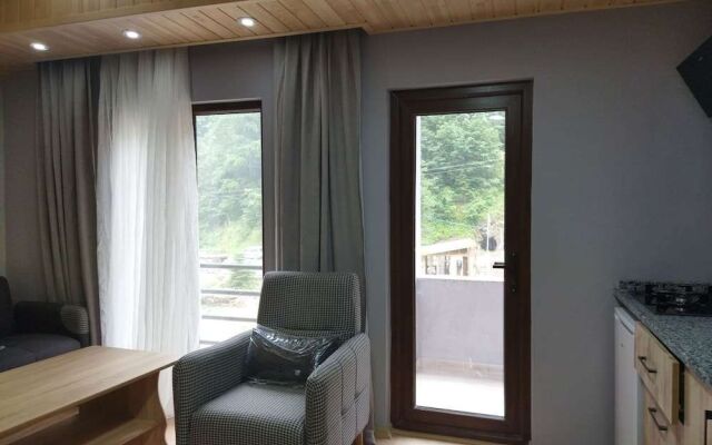 Aderfia Suite Hotel