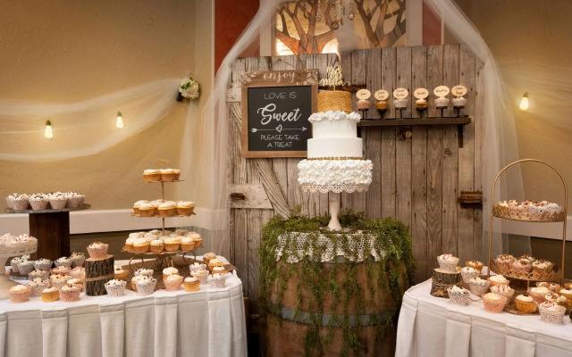 Ramada by Wyndham Fargo