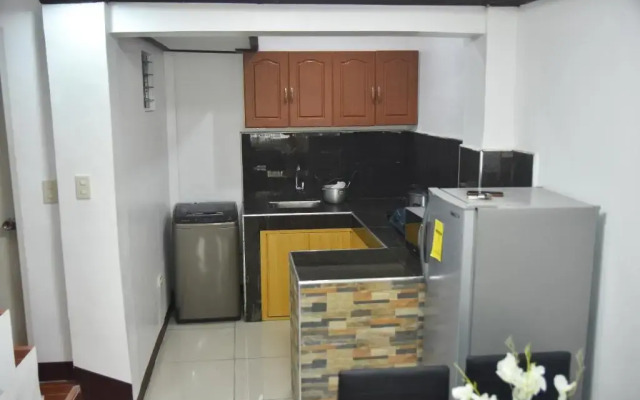 Furnished House in Calapan City Subdivision near ROBINSON/XENTRO Mall