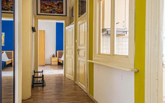 For celebrations spacious 3BDR apartment with balcony