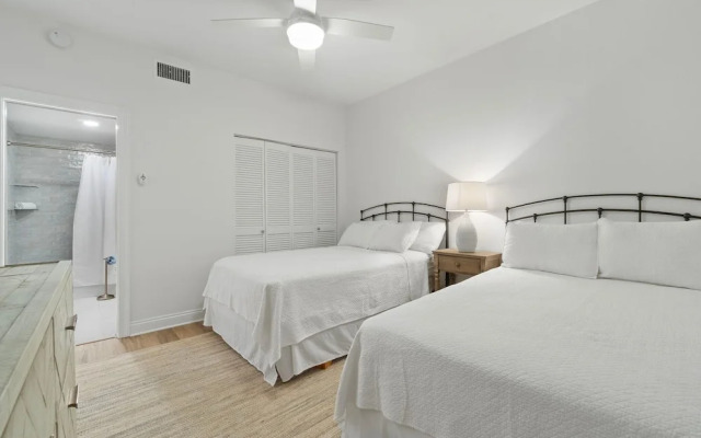 Shipwatch Riverside E104