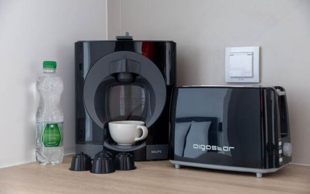 Wola Chic Brown Studio