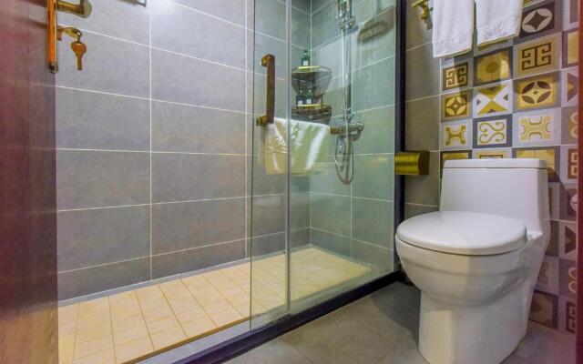 Chongqing Ouranjian Lake View Guesthouse