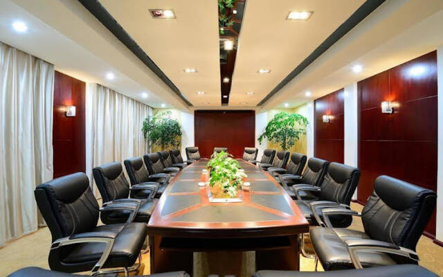 Shizong Diheng Hotel