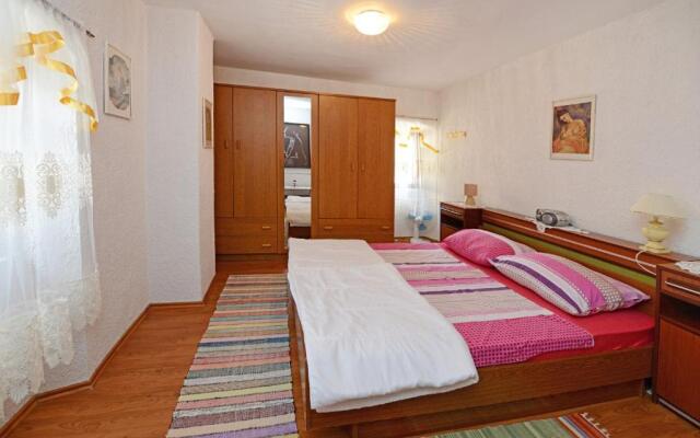 Maja Apartment