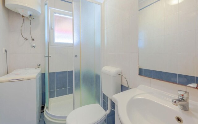 Nice Home in Prigradica With Wifi and 2 Bedrooms