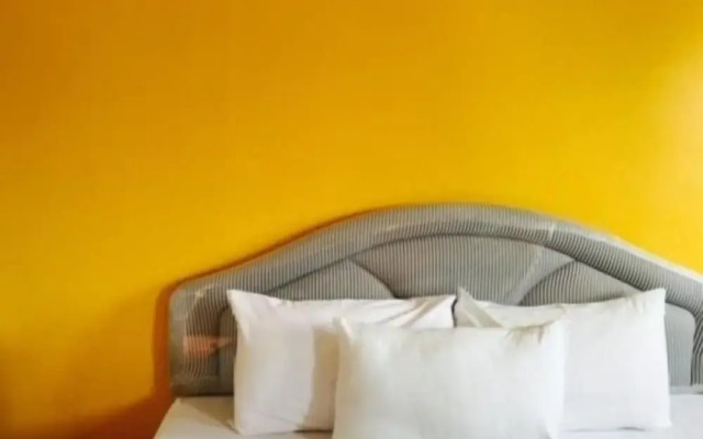 Sri Trang Hotel