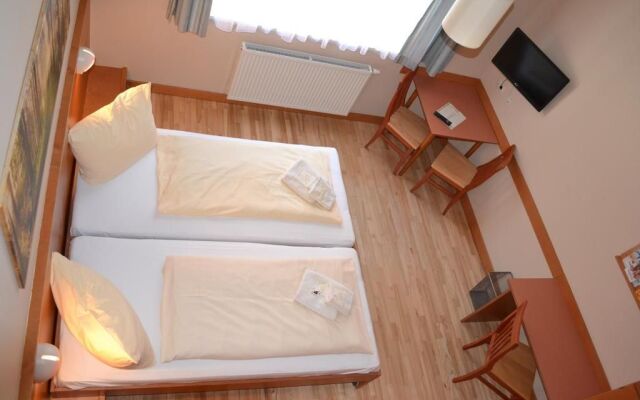 JUFA Hotel Bruck