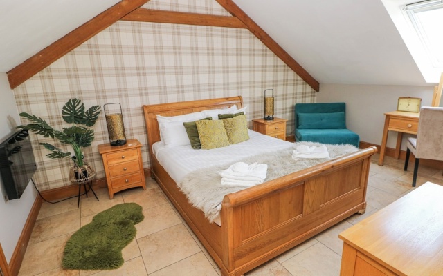 Willow Apartment - Gower