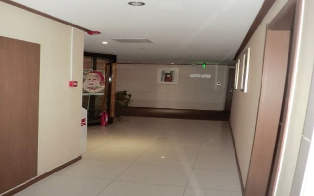 Qingdao Laan Hotel
