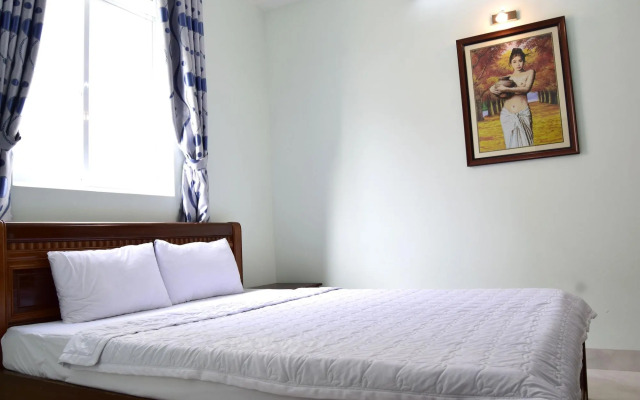 Khach San Huong Giang