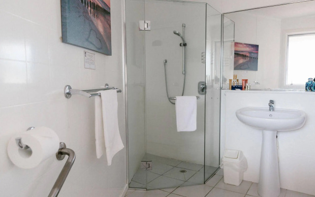 Waterfront Apartments Whitianga